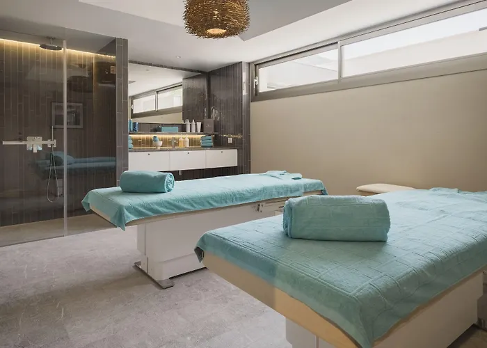 El Vicenc De La Mar - Adults Only - Over 12 Hotel 5*