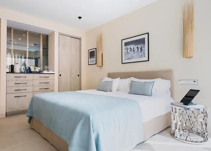 El Vicenç De La Mar - Adults Only Hotel 5*