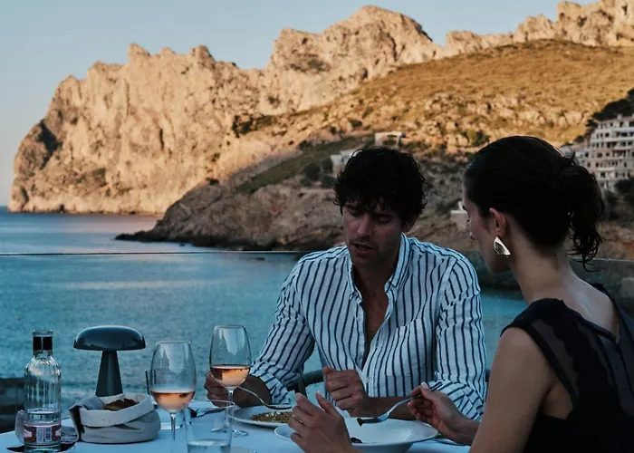 El Vicenç De La Mar - Adults Only Hotel