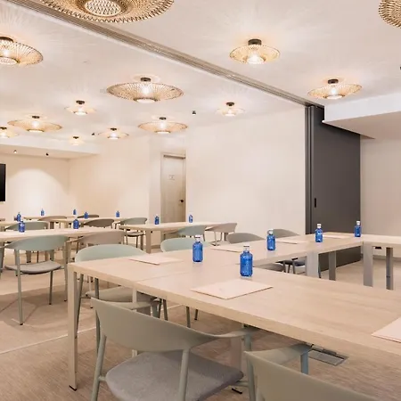 El Vicenç De La Mar - Adults Only